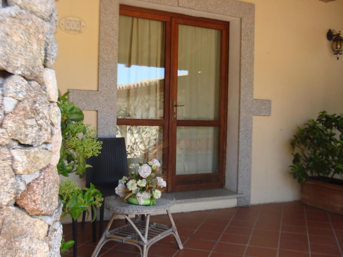 Hotel Valkarana Country Relais (Adults Only) Sant'Antonio di Gallura Exterior foto