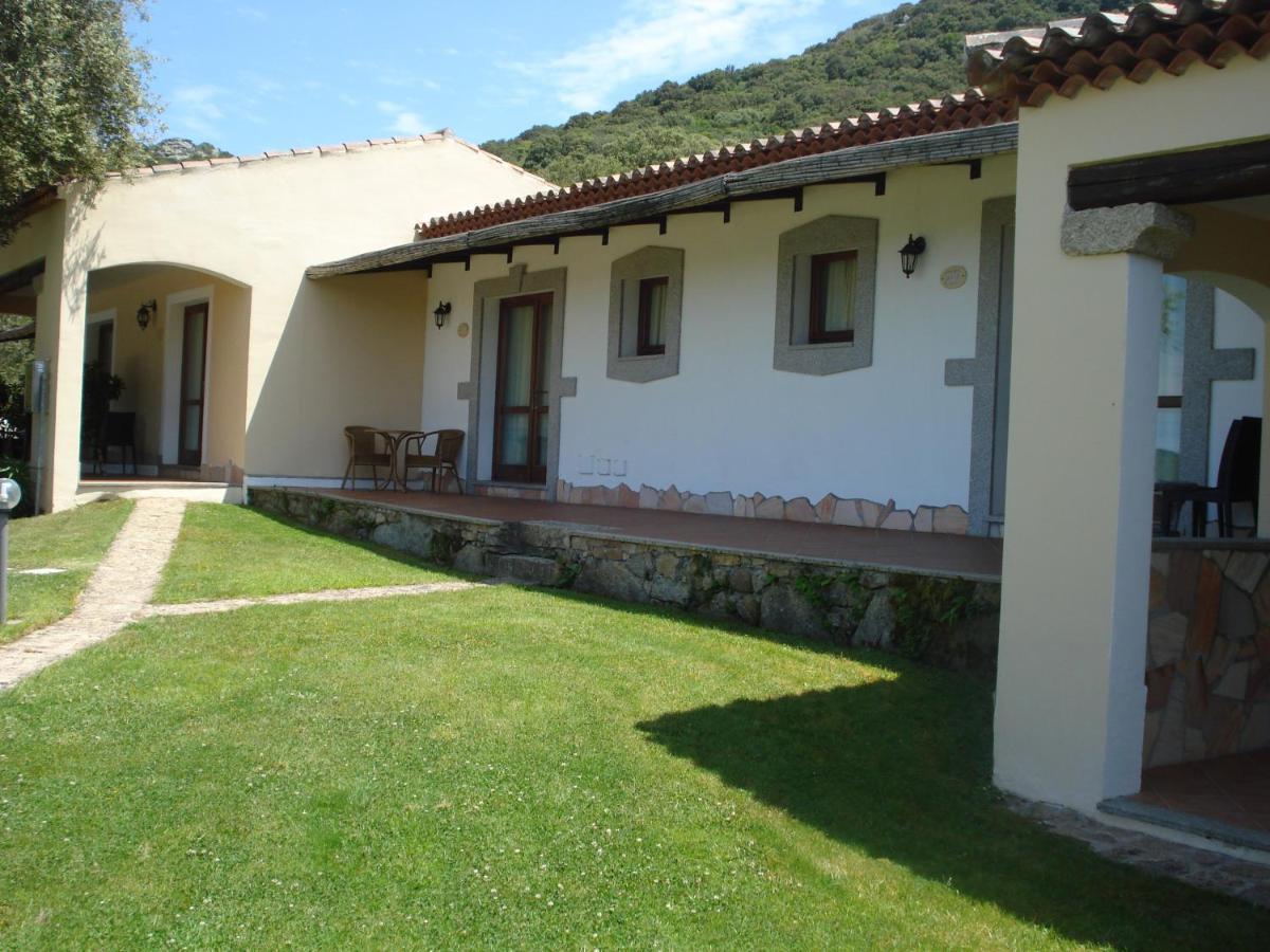 Hotel Valkarana Country Relais (Adults Only) Sant'Antonio di Gallura Exterior foto