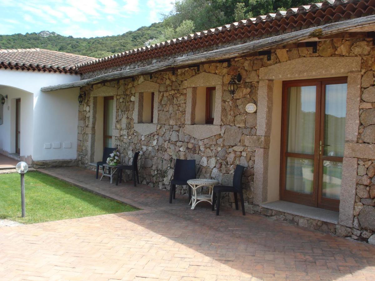 Hotel Valkarana Country Relais (Adults Only) Sant'Antonio di Gallura Exterior foto