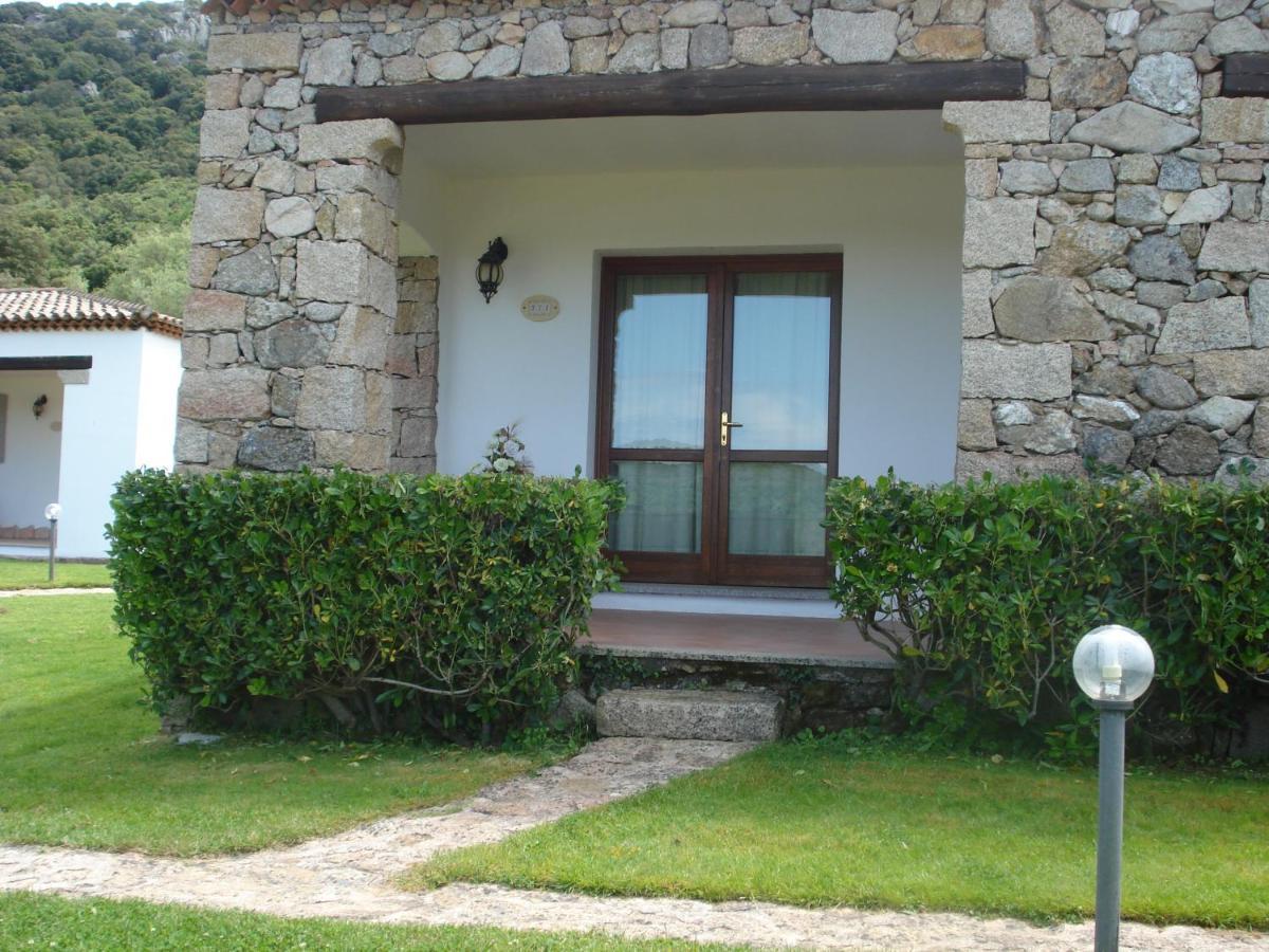 Hotel Valkarana Country Relais (Adults Only) Sant'Antonio di Gallura Exterior foto