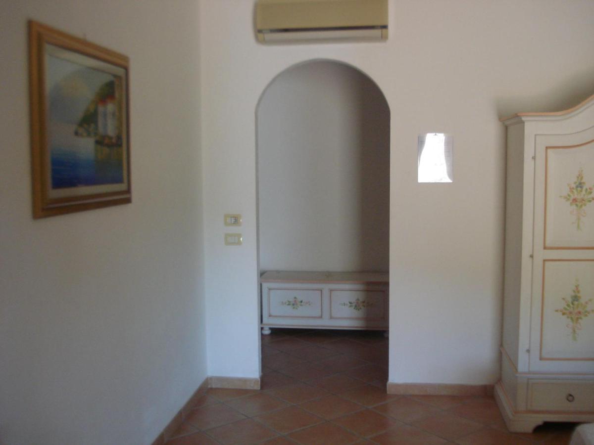 Hotel Valkarana Country Relais (Adults Only) Sant'Antonio di Gallura Exterior foto
