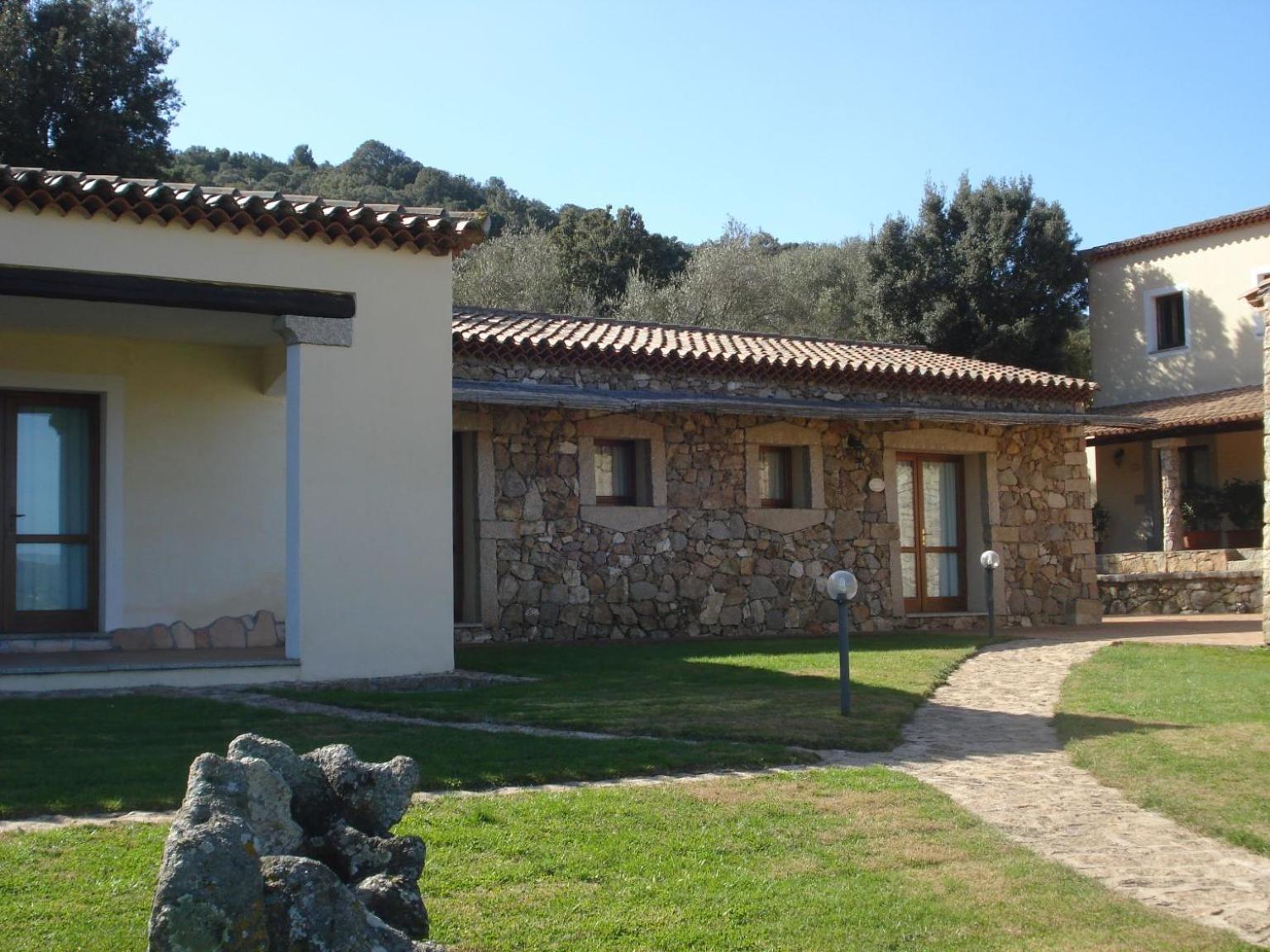 Hotel Valkarana Country Relais (Adults Only) Sant'Antonio di Gallura Exterior foto
